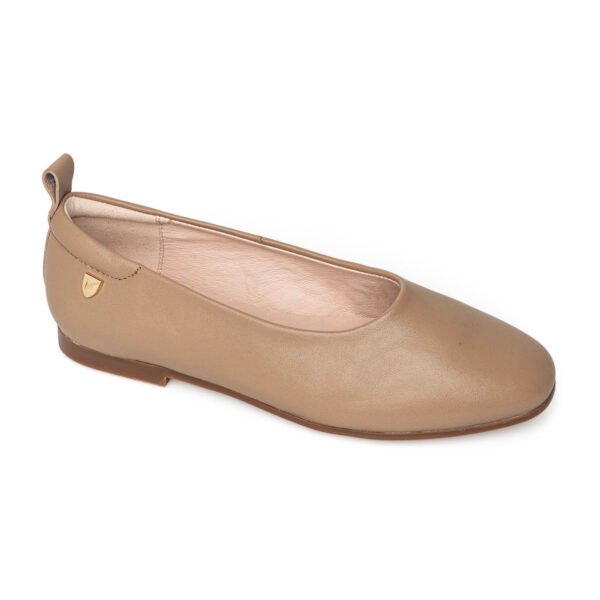 CALLY Ballerina