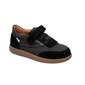 COVE Sneaker